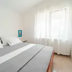 & Blue Villa *