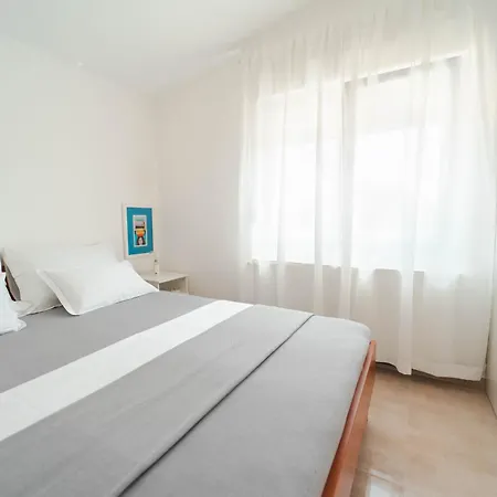 & Blue Villa *